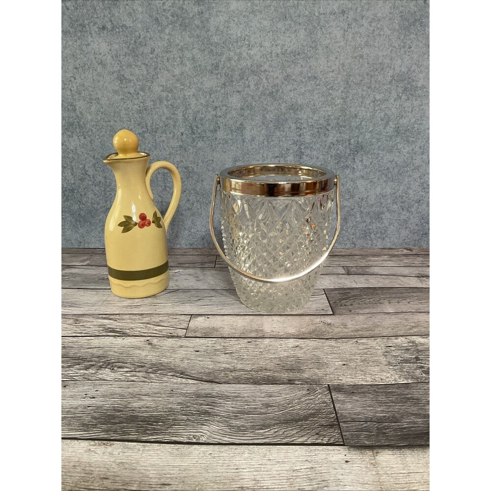 Mid Century.6” x 4.75 Cut Glass Ice Bucket w/ Silver Tone Handle Diamond Pattern